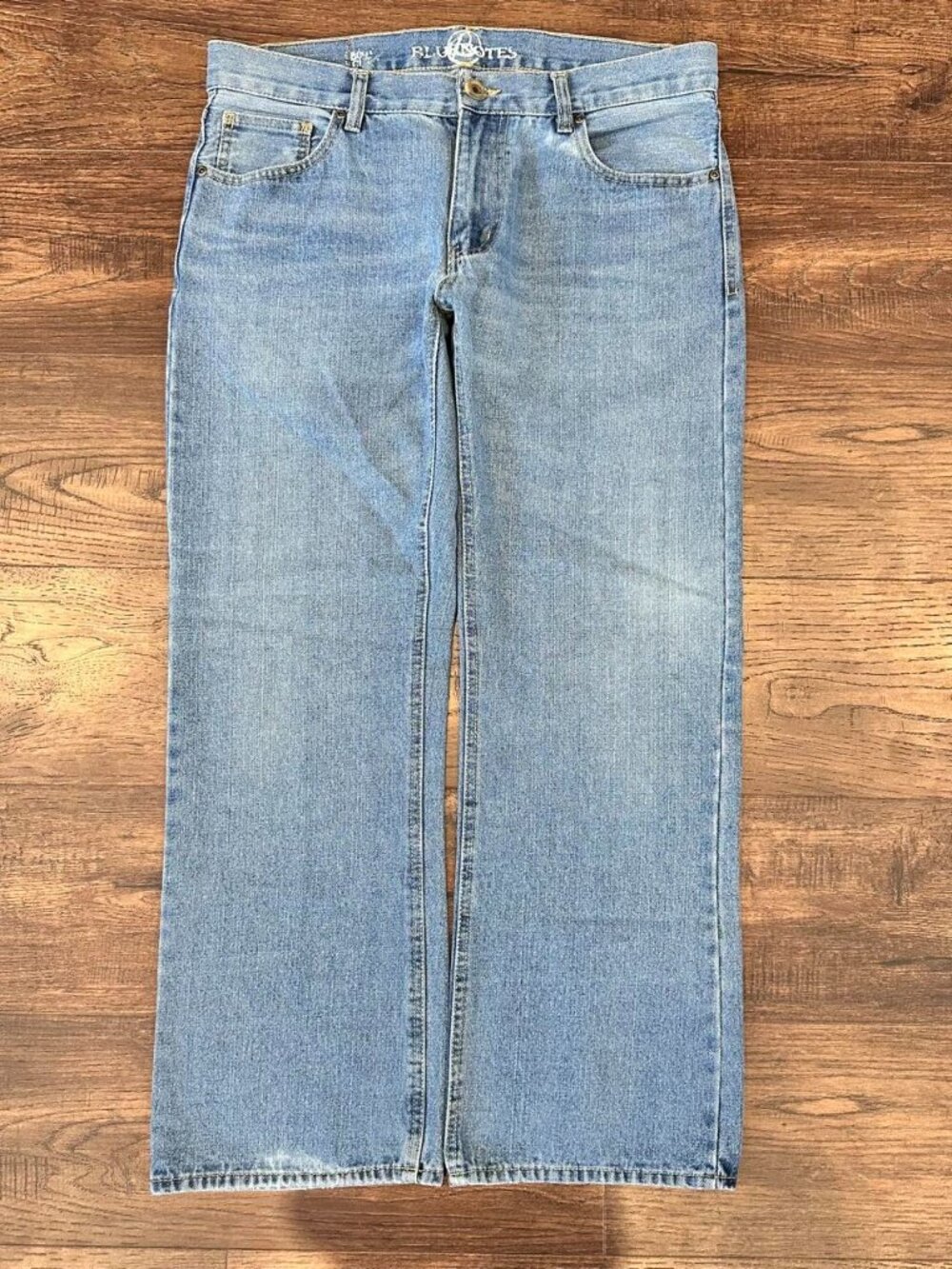 Bluenotes Brandon Light Wash Blue Denim Jeans Size 33x30